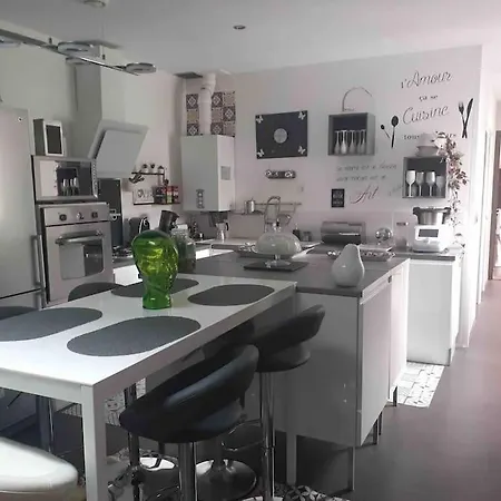 Maison De Charme Au Calme A 10mn Du Centre